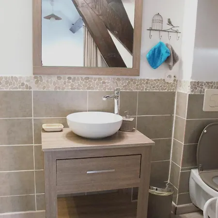 Bed & Breakfast D'hotes Proche Du Pal-badiane- *