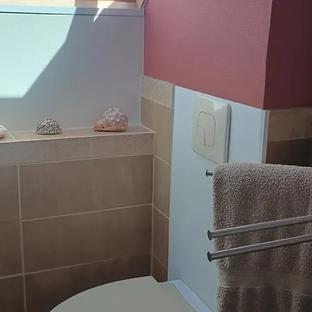 D'hotes Proche Du Pal-badiane- Bed & Breakfast *